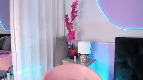 Snapshot of _haannah_ chatting on October 24, 9:11 pm Hanna online show from October 24, 9:11 pm