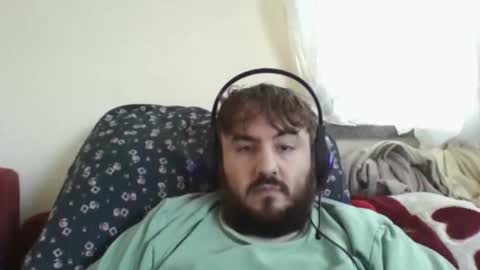  hasanhz.  online show from December 2, 6:08 am