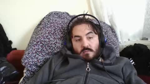  hasanhz.  online show from February 15, 2:03 pm