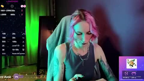 Snapshot of _helencarter chatting on April 27, 8:40 pm Helen Carter 3 Next stream 2330 MSC online show from April 27, 8:40 pm