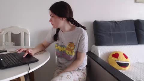 Criss4u online show from March 15, 6:30 am