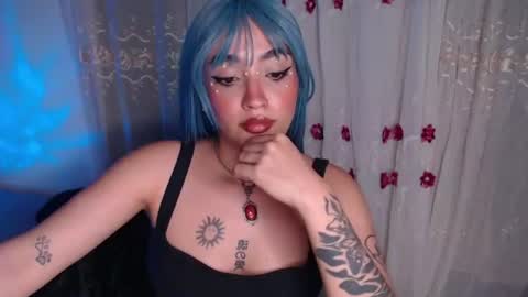 Snapshot of _hotpink chatting on June 27, 11:54 pm Jenn online show from June 27, 11:54 pm