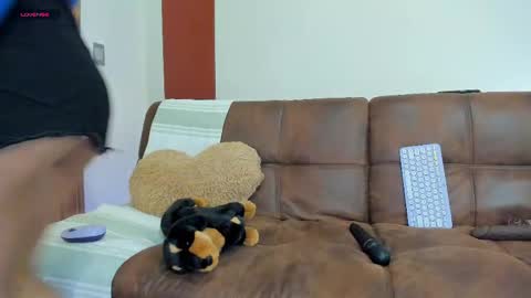 Snapshot of _hottie__ chatting on May 22, 2:19 am _hottie__ online show from May 22, 2:19 am
