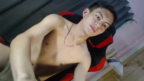 Snapshot of _hungry_cock_ chatting on April 3, 12:03 pm AUSTINE online show from April 3, 12:03 pm