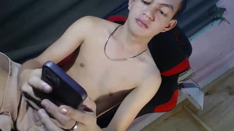 Snapshot of _hungry_cock_ chatting on April 5, 10:23 am AUSTINE online show from April 5, 10:23 am