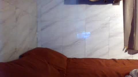 Snapshot of _ishi chatting on July 17, 1:45 am Ishi online show from July 17, 1:45 am