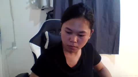 Snapshot of _ishi chatting on August 10, 2:26 am Ishi online show from August 10, 2:26 am