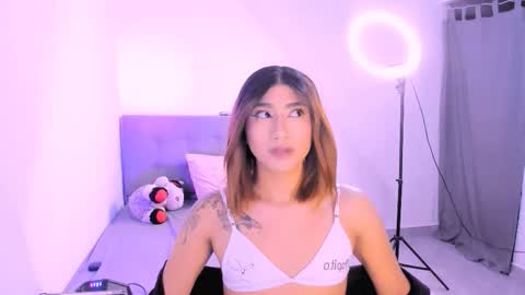 _isis_r online show from March 25, 7:20 pm