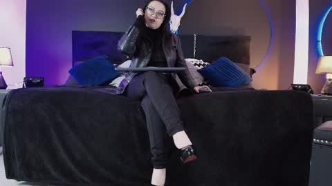 Miss Jade online show from March 30, 11:33 am