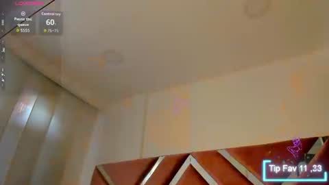 Jasmine online show from July 17, 1:40 pm