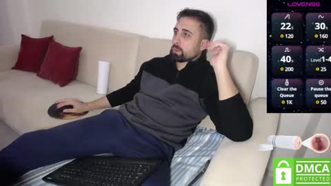 _jeem_ online show from December 22, 6:59 pm