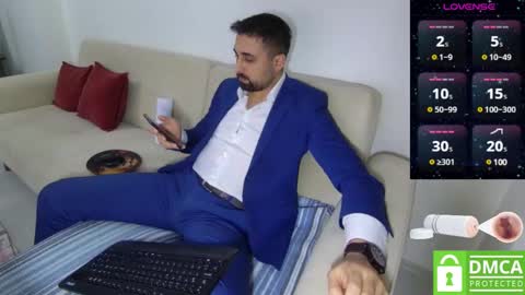 _jeem_ online show from March 11, 6:41 pm