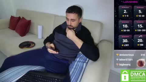 _jeem_ online show from March 12, 7:59 pm