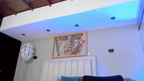 Snapshot of _jireh33_ chatting on April 23, 8:33 pm online show from April 23, 8:33 pm