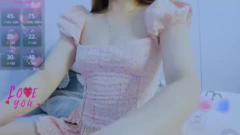 Snapshot of _joly_ chatting on April 26, 2:20 am Joly online show from April 26, 2:20 am