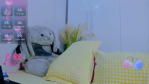 Snapshot of _joly_ chatting on May 22, 2:19 am Joly online show from May 22, 2:19 am