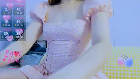 Snapshot of _joly_ chatting on June 5, 2:29 am Joly online show from June 5, 2:29 am