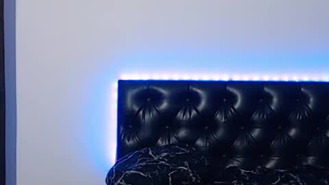 Joni online show from October 31, 4:57 am