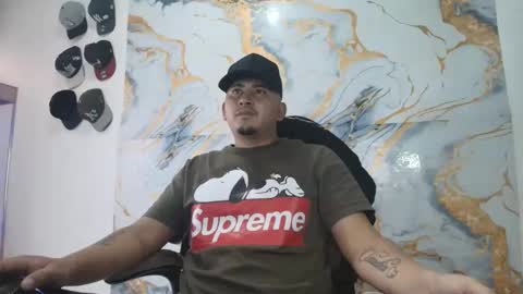 Snapshot of _jordanxxiii chatting on May 27, 9:23 pm jordan online show from May 27, 9:23 pm