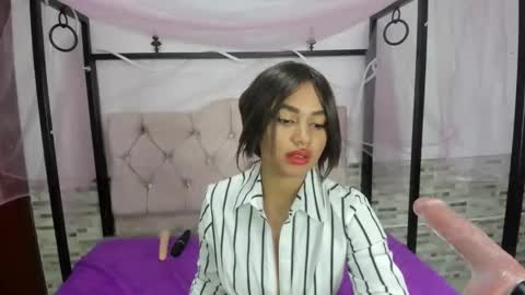 Snapshot of _julie_cooper chatting on March 24, 11:21 pm julie cooper online show from March 24, 11:21 pm