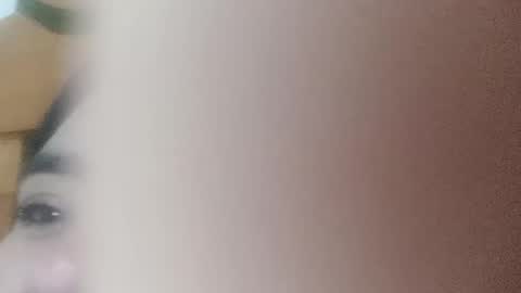 Snapshot of _julietaa chatting on October 7, 5:48 am Julieta online show from October 7, 5:48 am