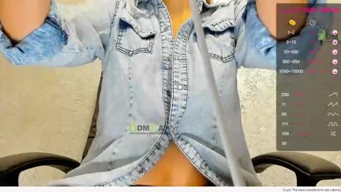 _justcallme_ online show from April 14, 8:37 pm