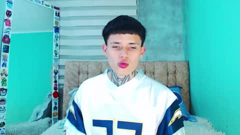 mod online show from November 24, 3:50 am