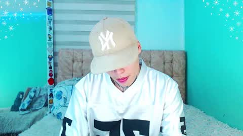 mod online show from January 6, 10:52 am