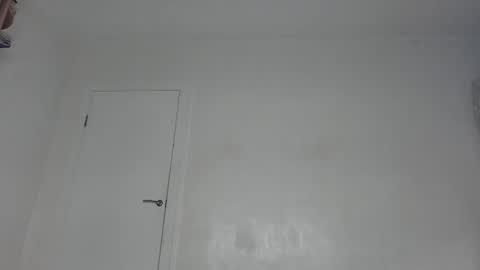 Snapshot of _kapelka_ chatting on May 13, 1:36 am KAPELKA online show from May 13, 1:36 am