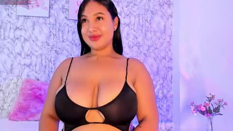 Snapshot of _karenestrada_ chatting on May 15, 6:53 am Karen online show from May 15, 6:53 am