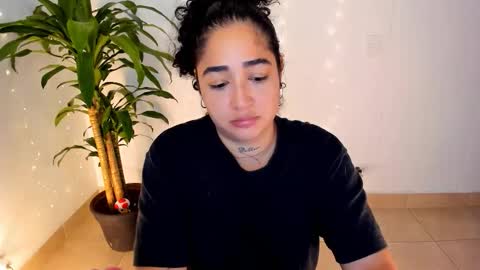     online show from February 19, 2:35 pm