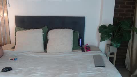 kathy online show from September 24, 1:36 pm