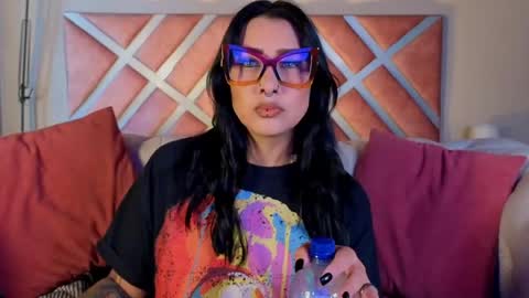 Snapshot of _kelly_hous36 chatting on June 6, 12:43 pm kelly online show from June 6, 12:43 pm