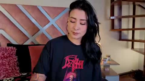 Snapshot of _kelly_hous36 chatting on June 16, 12:30 pm kelly online show from June 16, 12:30 pm