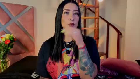Snapshot of _kelly_hous36 chatting on June 20, 1:36 pm kelly online show from June 20, 1:36 pm