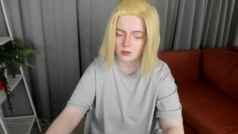 Li online show from September 18, 9:06 pm