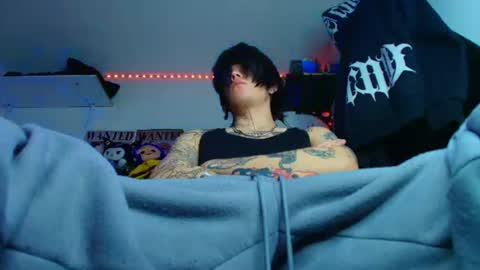 Snapshot of _kingshadows_ chatting on June 29, 9:59 pm SHADOW online show from June 29, 9:59 pm