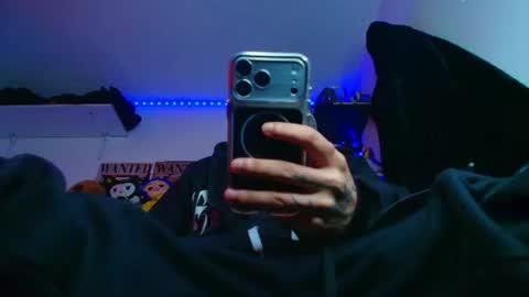 Snapshot of _kingshadows_ chatting on July 15, 7:19 pm SHADOW online show from July 15, 7:19 pm