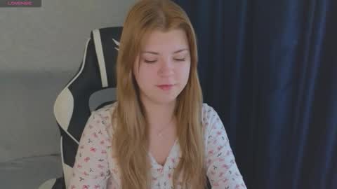 Molly   Emily online show from October 15, 4:34 am