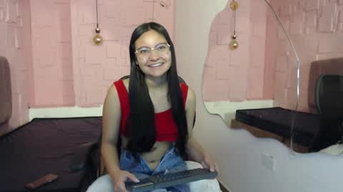 Jalina online show from October 17, 2:19 pm