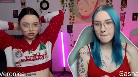 _kitekat_ online show from December 16, 9:36 am