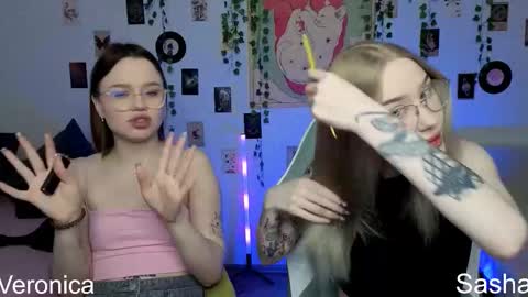 _kitekat_ online show from January 7, 10:18 am