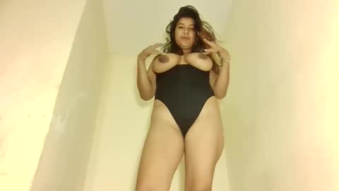 _kmilo_ online show from April 29, 11:03 am