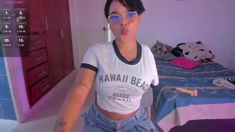 Snapshot of _koriinn_ chatting on April 19, 1:21 pm koriinn online show from April 19, 1:21 pm