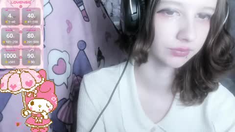 Snapshot of _kuroneeko_ chatting on December 5, 11:27 am  kuro  online show from December 5, 11:27 am