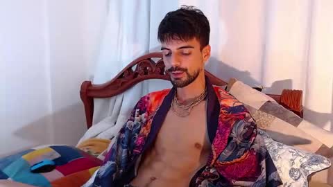 KURT online show from December 15, 1:32 am