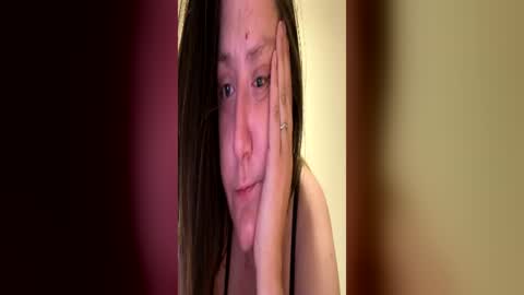 Snapshot of _kushloverbabe_ chatting on June 14, 3:19 am Kushloverbabe online show from June 14, 3:19 am