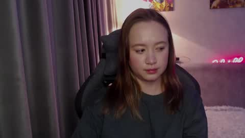 Snapshot of _lalune_ chatting on September 30, 12:48 am _lalune_ online show from September 30, 12:48 am