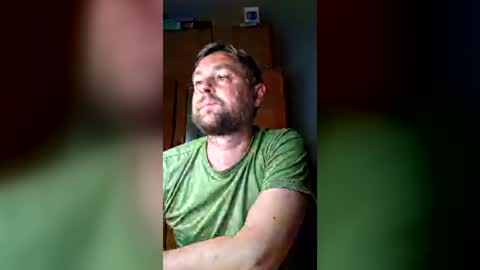 Snapshot of _lastjedi_ chatting on June 14, 8:55 pm OBI-WAN online show from June 14, 8:55 pm