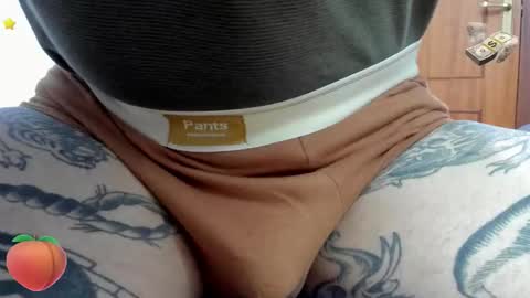 Layne online show from March 1, 9:22 am